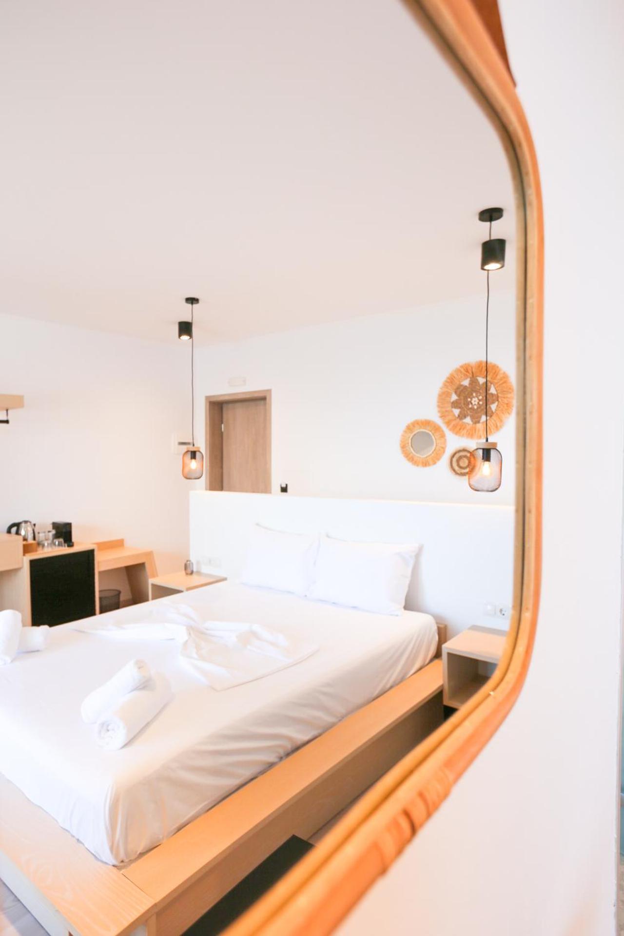 Anassa Suites Himare Esterno foto