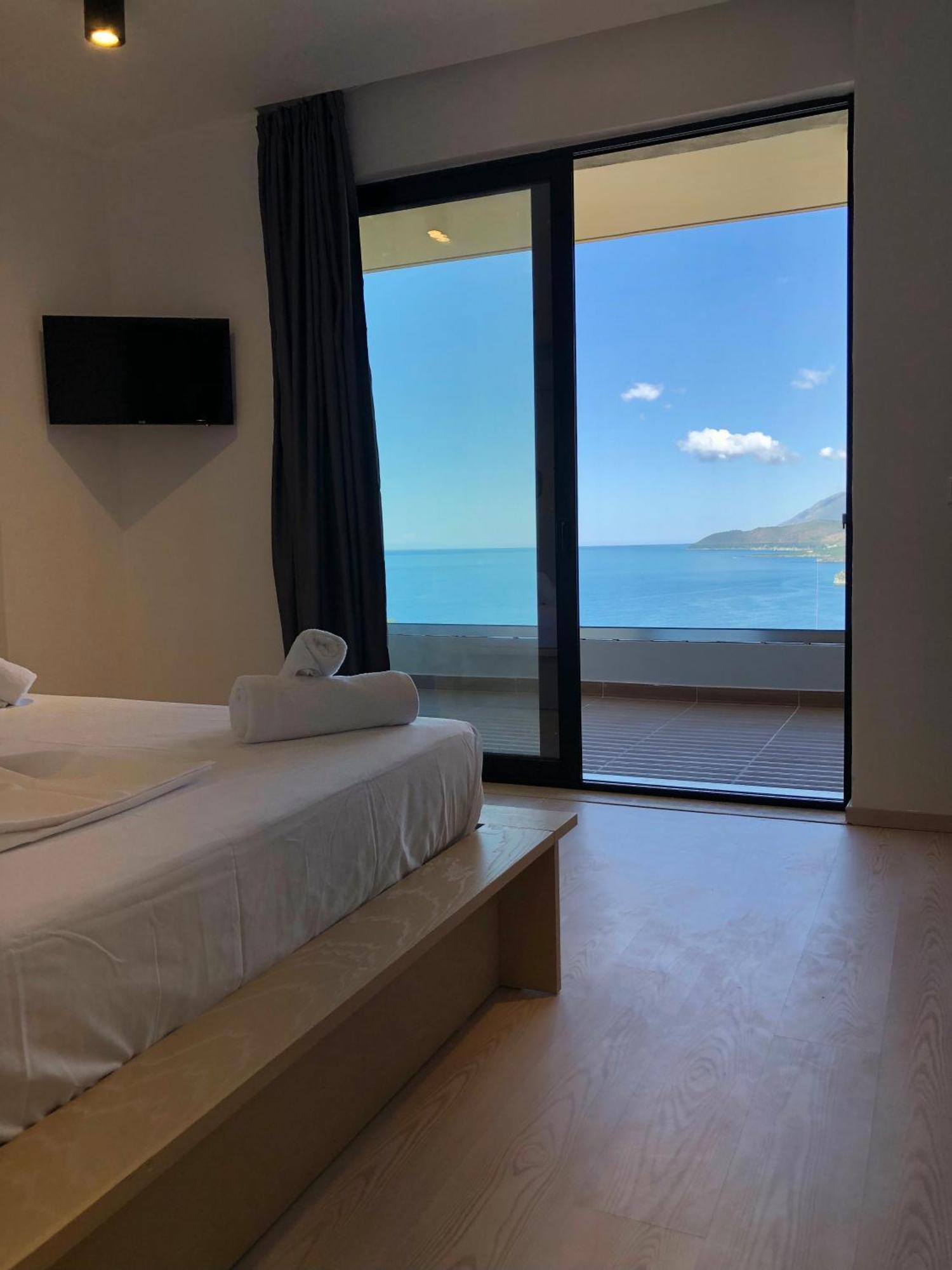Anassa Suites Himare Esterno foto