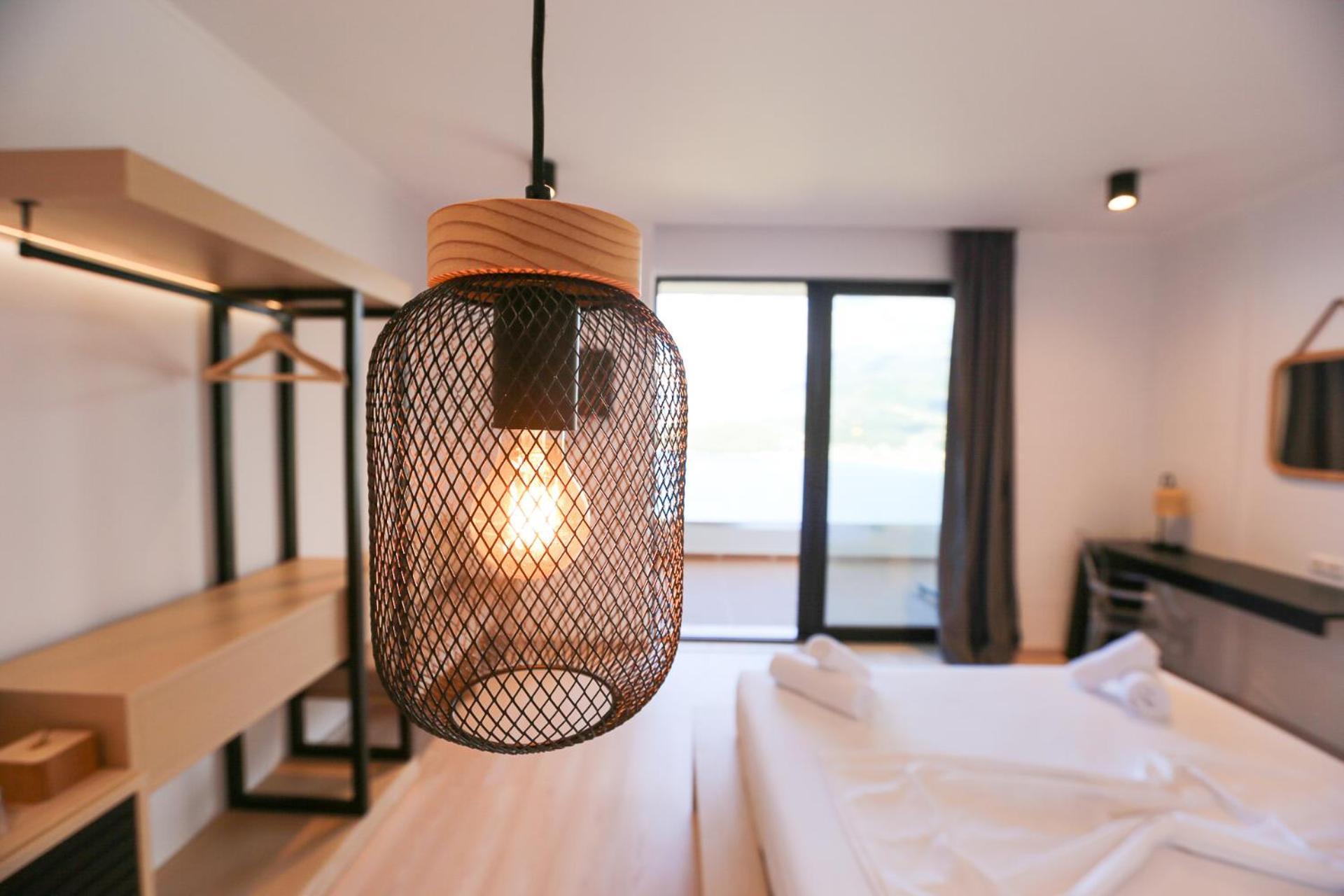 Anassa Suites Himare Esterno foto