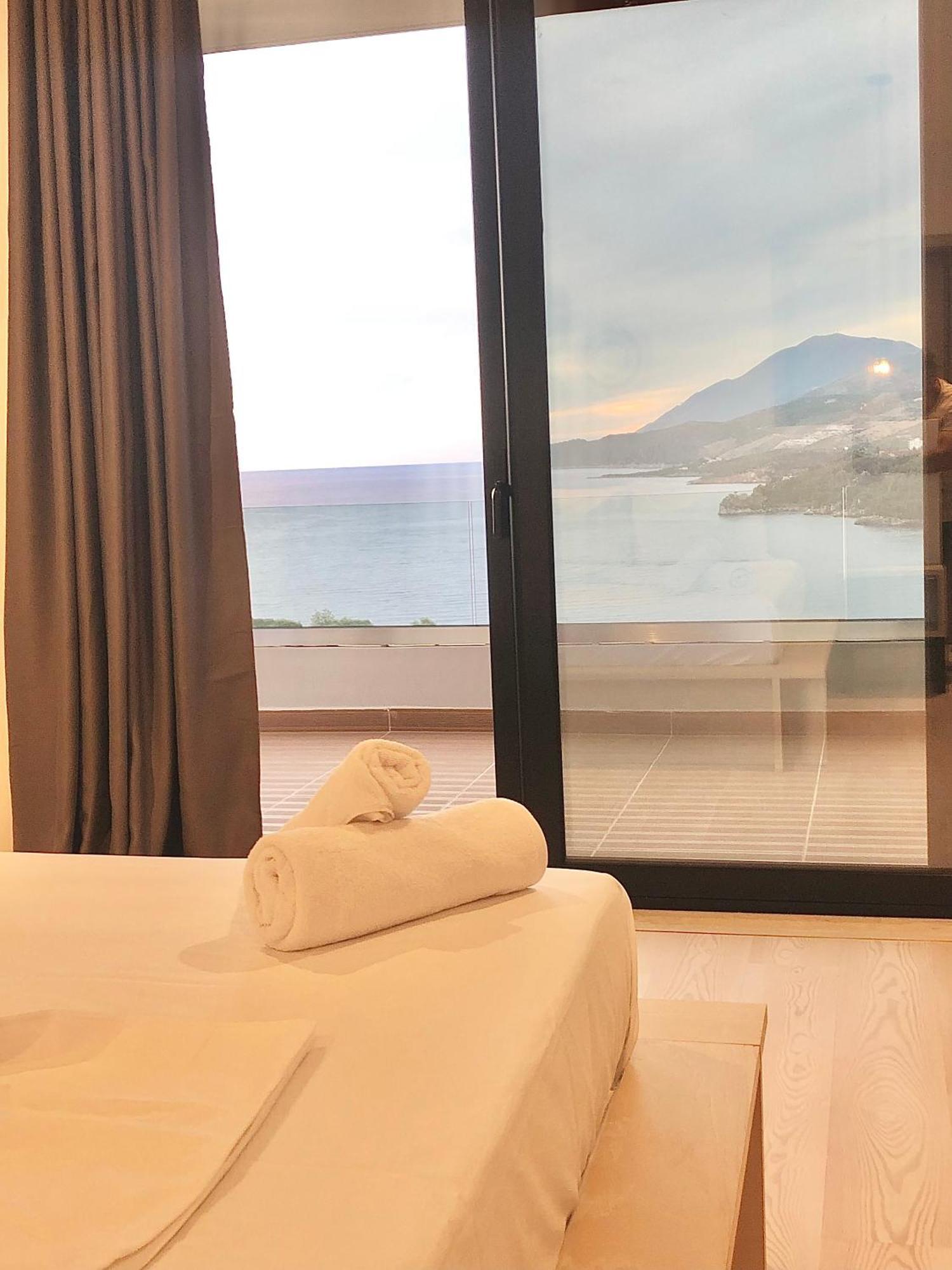 Anassa Suites Himare Esterno foto